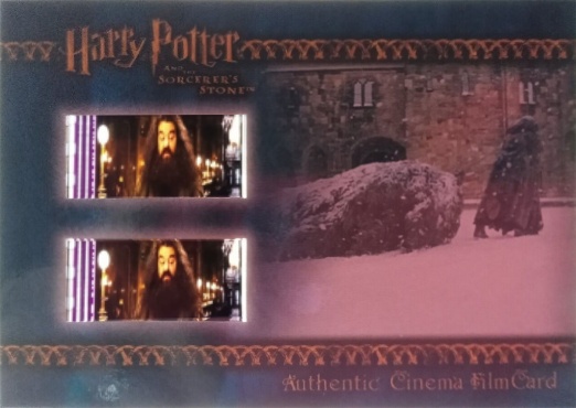 Hagrid prepares Hogwarts for Christmas - Front