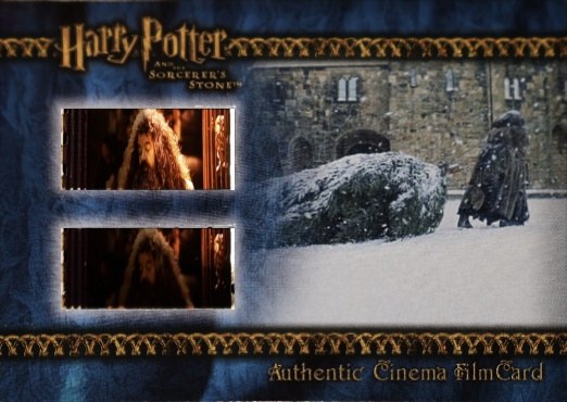 Hagrid prepares Hogwarts for Christmas - Front