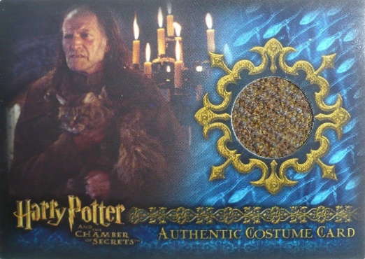 C7 - Argus Filch's Overcoat - Front