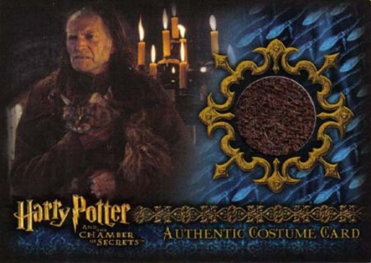 C7 - Argus Filch's Overcoat - Front