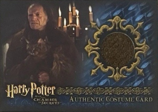 C7 - Argus Filch's Overcoat - Front