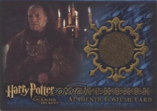 C7 - Argus Filch's Overcoat - Front