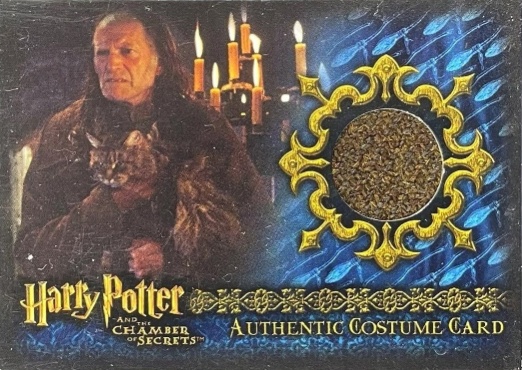 C7 - Argus Filch's Overcoat - Front