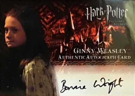 Bonnie Wright as Ginney Wealsey - Front