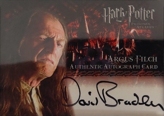 David Bradley as Argus Filch - Front
