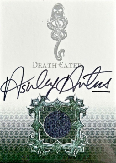 DE1 - Ashley Artus - Front