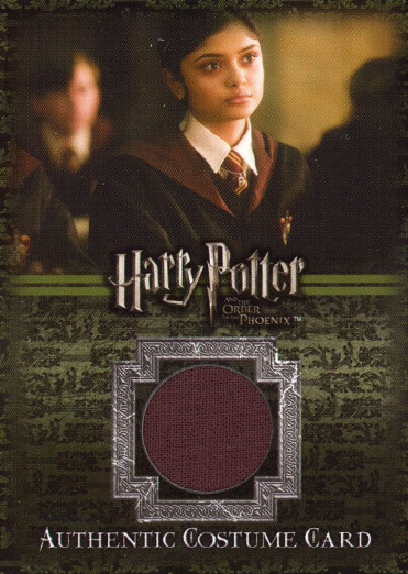 C15 - Gryffindor School Robes - Front