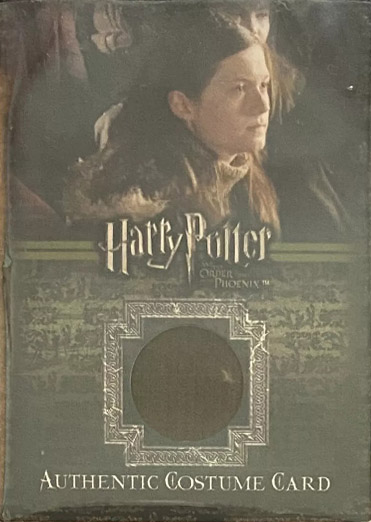 C7 - Ginny Weasley's Green Jacket - Front