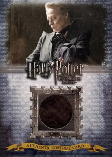 C9 - Minerva McGonagall's Robes - Front