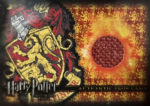 SDCC09 P1 - Gryffindor Quidditch Stand Material