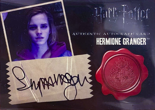 Emma Watson as Hermine Granger - Front
