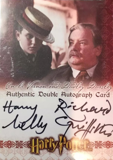 Richard Griffiths Harry Melling - Front